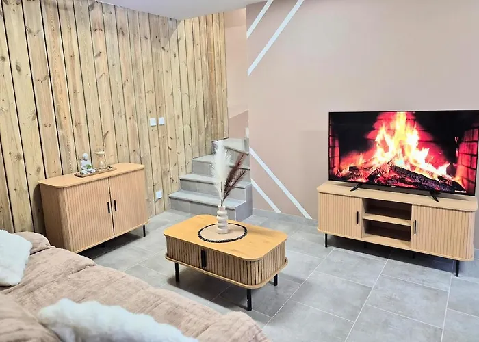 Holiday home - L'acacia Pont-d'Ouilly