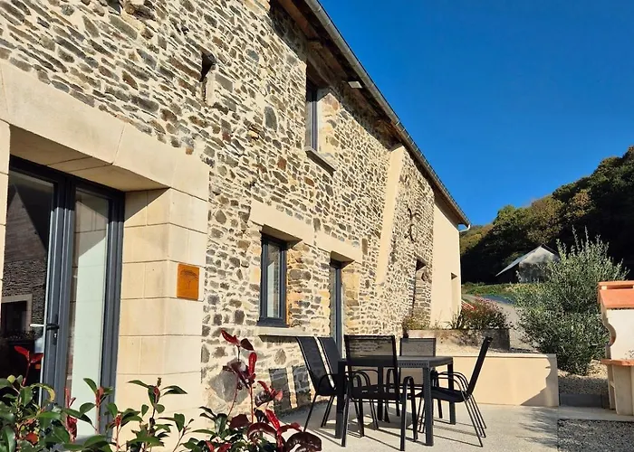 Holiday home - L'acacia Pont-d'Ouilly